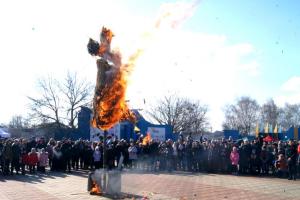 Как в Лисичанске будут праздновать Масленицу в 2021 году: план мероприятий