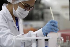 Бразилія призупинила реєстрацію російської вакцини: в чому причина