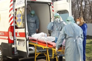 На Закарпатті критична ситуація з COVID-19, медичній системі загрожує колапс