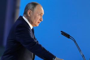 Послание к Федеральному собранию: Путин вспомнил Януковича и предостерег от перехода "красной линии" с Россией