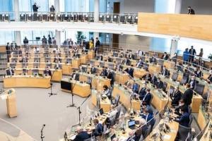 Сейм Литвы призвал Россию прекратить агрессию против Украины