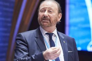 Президент ПАРЄ пригрозив Гончаренко дисциплінарними санкціями через прапор з Донбасу