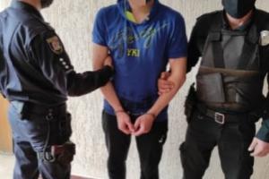 "Умышленное тяжкое телесное повреждение": в Лисичанске полицейские задержали преступника