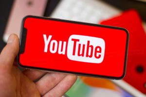 YouTube с 1 июня начнет вставлять рекламу во все видео