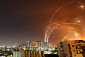 Обострение на Ближнем Востоке: Израиль не согласился на гуманитарное перемирие, удары по сектору Газа продолжаются