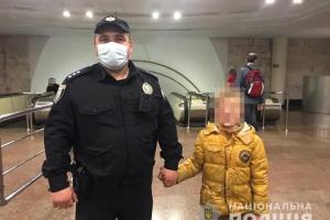 Папа недоглядел за ребенком, а протокол составили на мать: полиция Киева влипла в сексистский скандал