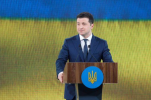 Президентский рейтинг Зеленского вырос: данные опроса