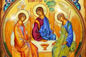 День Святої Трійці: коли відзначається свято, традиції і заборони