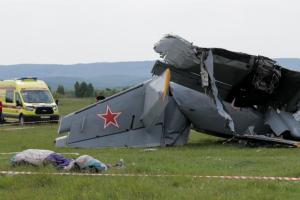 У Росії розбився літак з парашутистами: загинули 9 людей