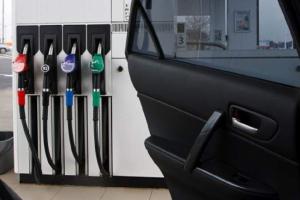 В Украине продолжает дорожать топливо: данные Госстата