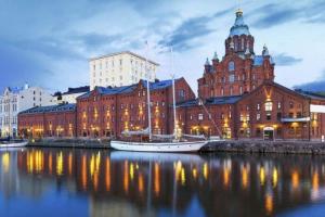 Финляндия открывается для вакцинированных туристов из Украины