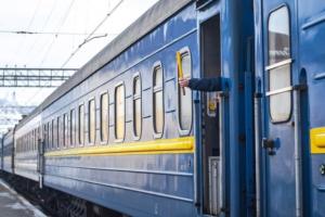 Через аварію в електромережі кілька потягів з Києва відправляються із затримкою