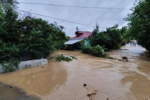 В Крыму снова потоп из-за проливных дождей: есть жертва, людей эвакуируют
