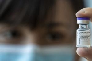 В Минздраве рассказали, когда начнется COVID-вакцинация детей