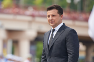 Літак Зеленського, що летів у Кишинів, сів в Одесі: що сталося