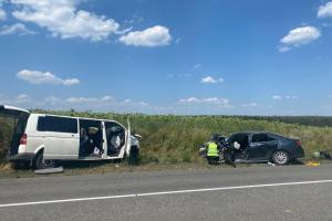 На Луганщині сталася ДТП з постраждалими: госпіталізовано 9 осіб