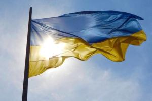 Свято в окупації: У Луганську вивісили великий синьо-жовтий прапор, а "адміністрація" Донецька привітала з Днем Незалежності України