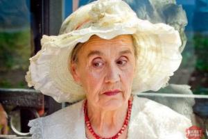 Пішла з життя актриса з серіалів "Моя прекрасна няня" і "Татусеві дочки"