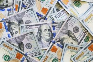 Україна отримала від МВФ 2,7 мільярди доларів, - заступник голови Нацбанку