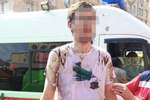 Мужчина поджег себя во время парада в центре Киева