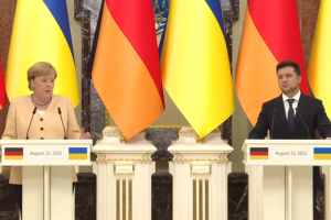 Меркель: Росія - сторона конфлікту. Україна чинить правильно, що не веде переговори з сепаратистами