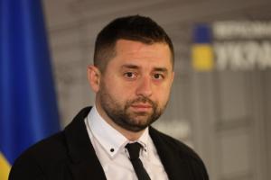 Арахамия рассказал о состоянии Шефира и его водителя после покушения