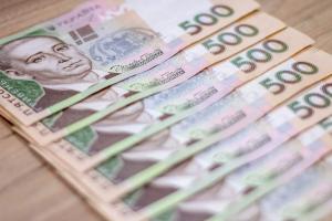 Нульова декларація: Чи змусять українців діставати заощадження "з-під матрасу"