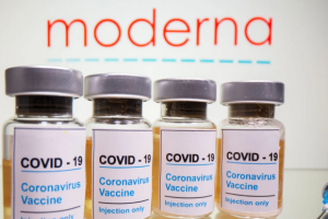 В Украине не хватает вакцины Moderna: часть граждан могут остаться без COVID-сертификатов