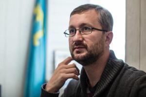 В Крыму оккупанты ворвались с обыском к замглавы Меджлиса и увезли его в неизвестном направлении
