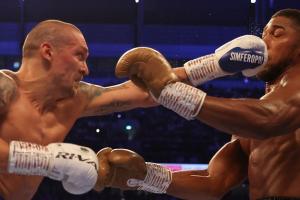Усик переміг Джошуа і став новим чемпіоном світу в супертяжах