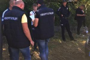 Житель Луганщины продавал "COVID-сертификаты" жителям оккупированных территорий