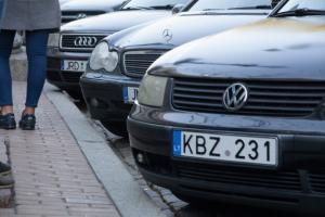 "Євробляхам" знайшли заміну: які авто користуються більшою популярністю серед українців
