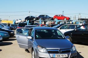 Стало известно, какие "евробляхи" можно купить дешевле, чем за тысячу долларов