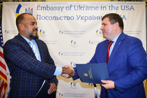 "Укроборонпром" і компанії США підписали контракти на 2,5 млрд доларів