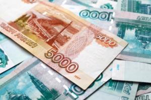 Українським банкам заборонять приймати на депозити російські рублі