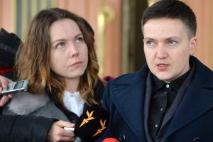 Українці пропонують позбавити Савченко звання Героя України