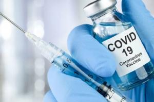 Обов'язкова вакцинація: список професій планують розширити вдвічі