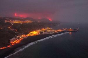 На острове Ла-Пальма произошло мощное землетрясение