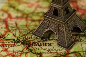 Для украинцев изменились условия въезда во Францию