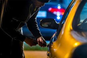 У Києві поліцейські затримали двох 18-річних автовикрадачів з Луганщини