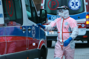 У Польщі починається реєстрація на щеплення третьою дозою вакцини проти COVID-19