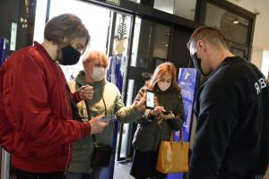 В Минздраве назвали области, которым грозит "красная" зона карантина
