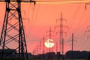 Білорусь відновлює постачання електроенергії в Україну