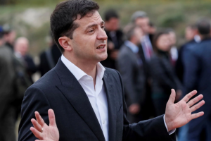 Свіже соцопитування: рейтинг Зеленського впав, найнижча підтримка у президента - на Луганщині та Донетчині