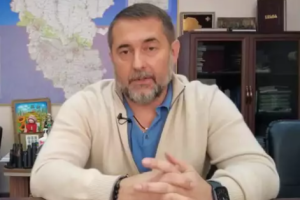 Зарплаты шахтерам, дороги, троллейбусное сообщение: Гайдай ответил на злободневные вопросы жителей Луганщины