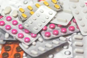 У 2022 році за "1000 грн від Зеленського" можна буде купити ліки