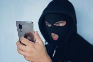 Шахраї "розвели" мешканців Рубіжного і Сєвєродонецька на 80 тисяч гривень