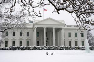 Громадянам США не рекомендують їхати в Україну через COVID-19 та ризик вторгнення РФ