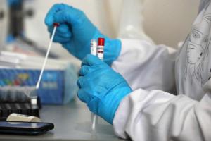 Новый штамм коронавируса "Омикрон" обнаружили в России