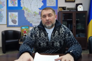 Гайдай ответил на вопросы жителей Луганщины: о дорогах, больницах, бассейнах, электроснабжении